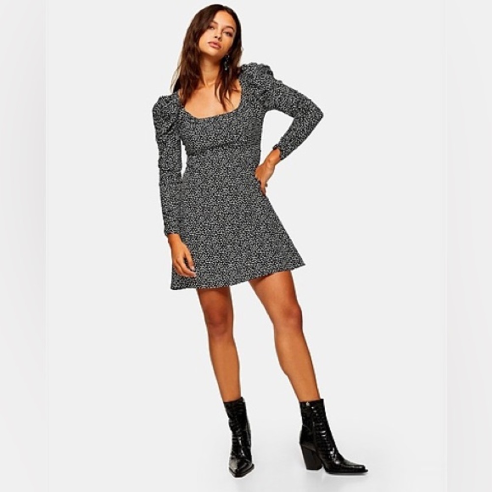 TOPSHOP SPOT RUCH SLEEVE TEA DRESS